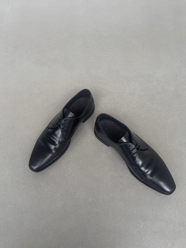 The Wips G18 Handmade Shoes, Slender Matte First-Layer Cowhide Open-Edge Beaded Round Square Toe Thin-Soled Pleated Leather Shoes The Wips G18 Handmade Shoes, Slender Matte First-Layer Cowhide Open-Edge Beaded Round Square Toe Thin-Soled Pleated Leather Shoes