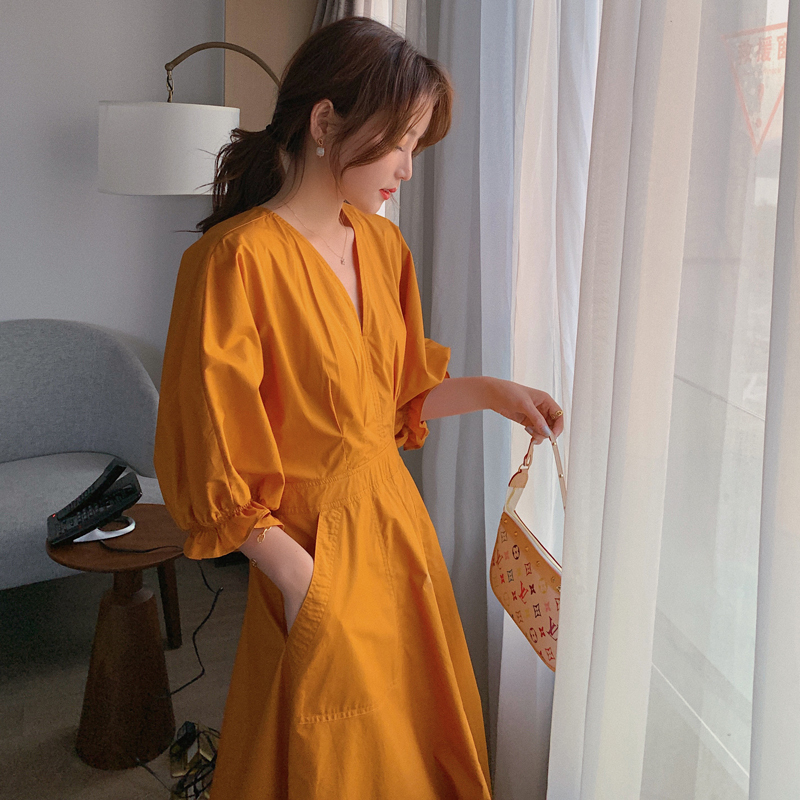 2026 Summer New French Style High-End Puff Sleeve Slimming Elegant Platycodon Long Dress V-Neck Tea Break Dress for Women