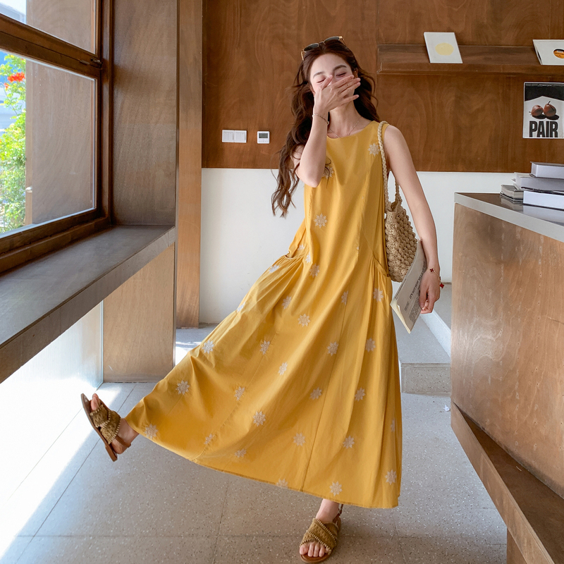 Vacation Style Super Stylish Yellow Embroidered Tank Dress for Women, 2026 Summer Sweet and Bright Sleeveless Dress