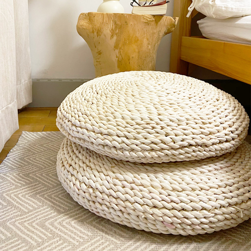 Japanese-style tatami cushion environmental protection corn husk hand-woven futon meditating round seat cushion wabi-sabi straw pier