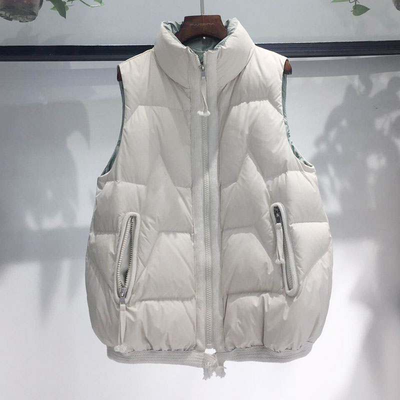 Down jacket vest women wear 2021 thin short vest white duck down winter New Fashion horse jacket jacket