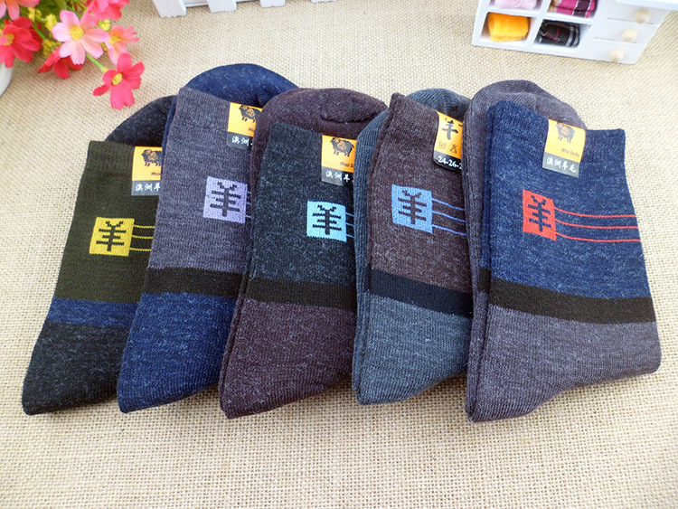 Trong ống dày nam và nữ vớ mùa đông vớ cotton nhà máy trực tiếp giá rẻ giả len dài vớ nam thỏ len A quần vớ