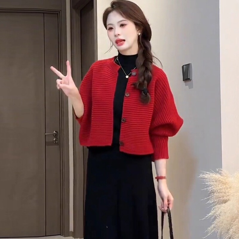 Red Knitted Cardigan for Women, Korean Style New Autumn Batwing Sleeve Top, Short Sweater Paired with Skirt, Small Jacket Red Knitted Cardigan for Women, Korean Style New Autumn Batwing Sleeve Top, Short Sweater Paired with Skirt, Small Jacket
