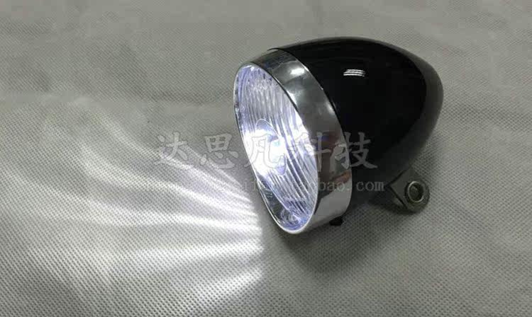 Lumière vélo - phare - Ref 2398419 Image 27