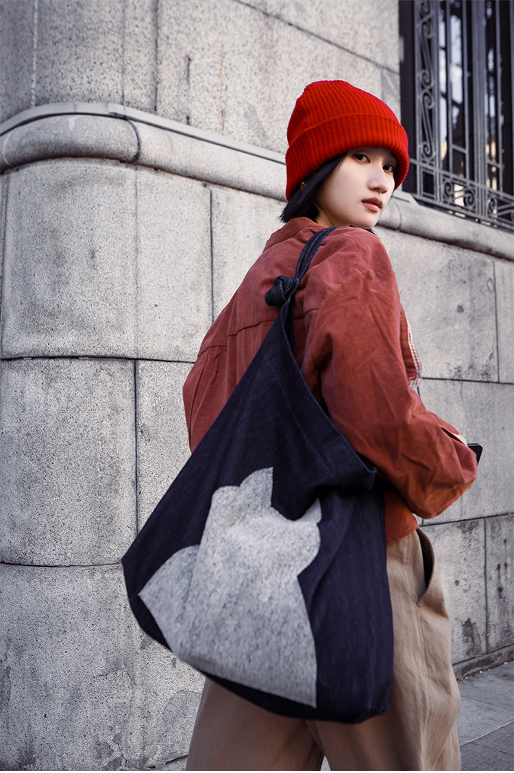 Handmade Cotton Kitten Applique Shoulder Bag - Detail image 1