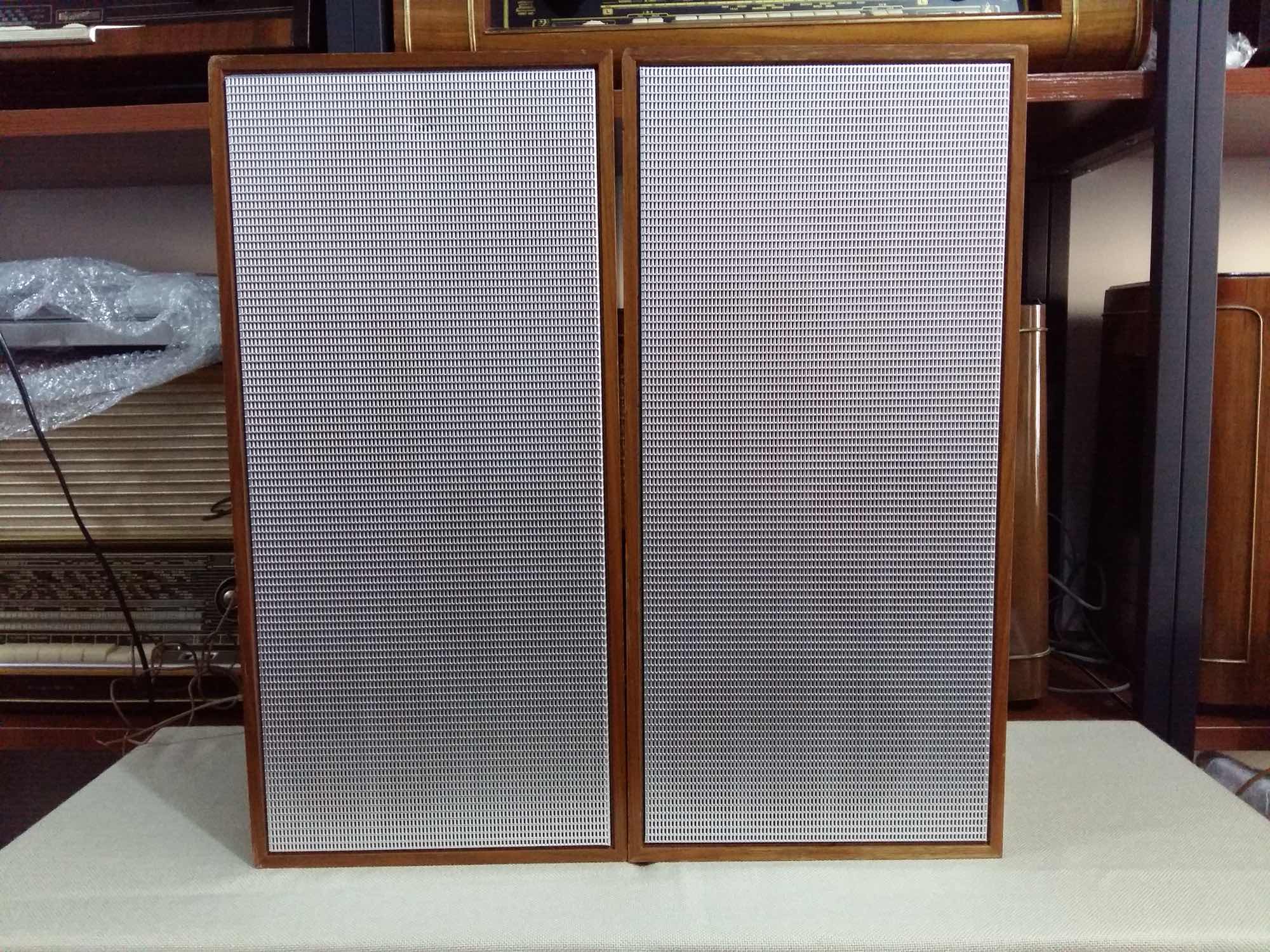 German Isophon HSB6001 antique speaker four units