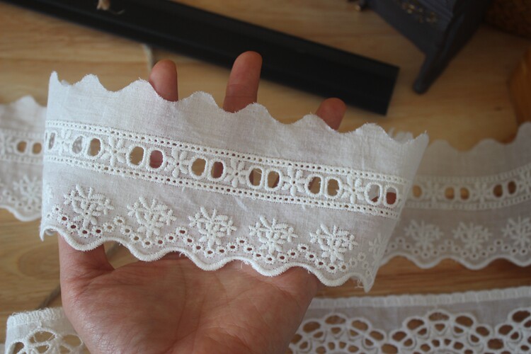 2 Yards für Hochzeitskleid, bestickter Spitzenstoff, DIY-Kleiderdekorationen, Spitzenbesatz, Zubehör, gebrochenes Weiß – Detail 8
