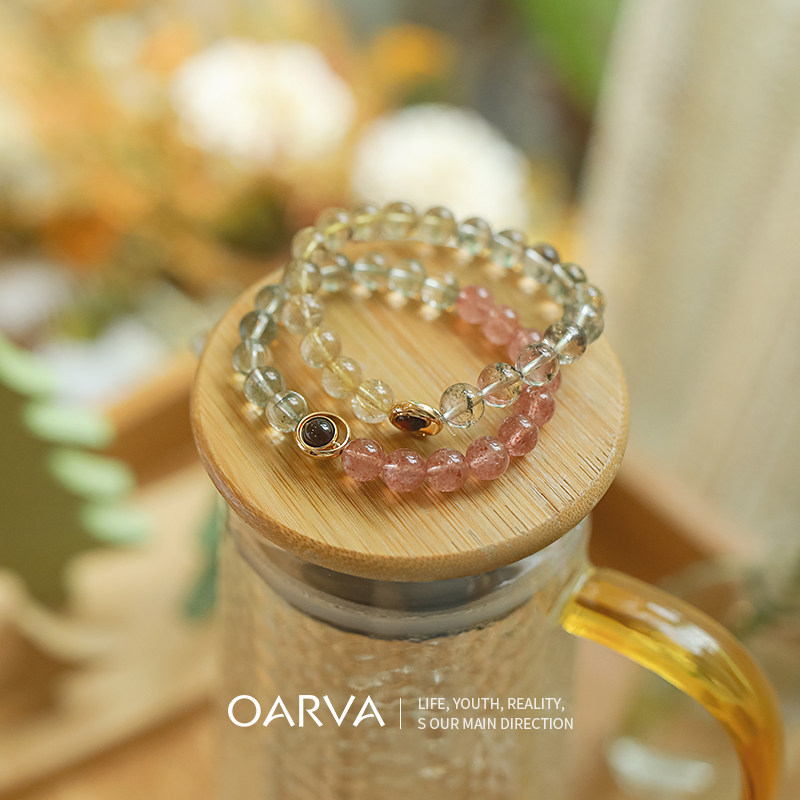 OARVA Strawberry Crystal Hand-shaped Girl Summer Crystal Green Ghost Light Luxury Original Handmade Creative Girl Bracelet Gift