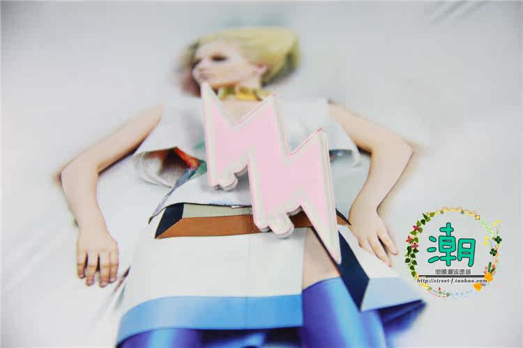 Broche en plexiglas - Ref 1181789 Image 7