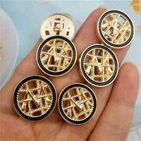 № 32 Черно -бортовая золотая половина сетка w w w w