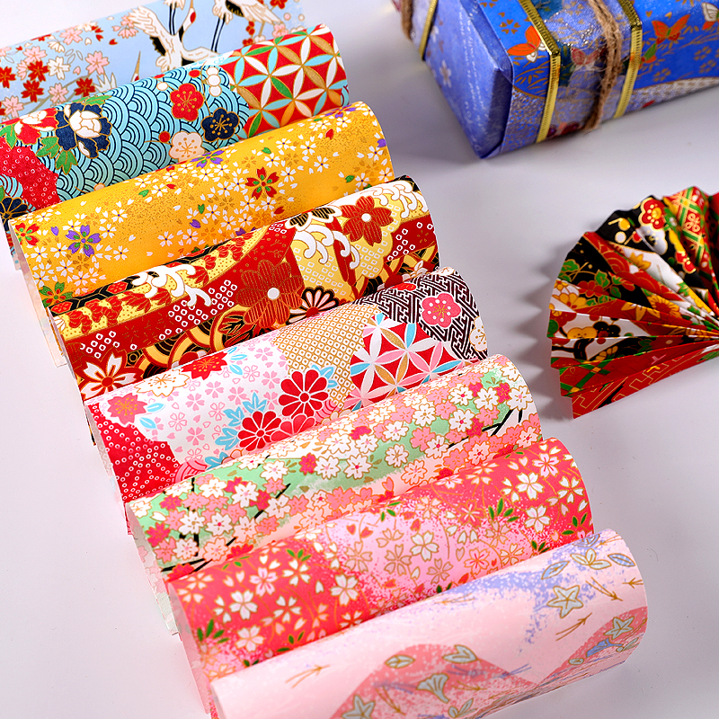 Tang paper and wind bronzed gold Thousand paper Crane Square Folding Paper China Wind Friend Zen Paper 14 * 14 cm