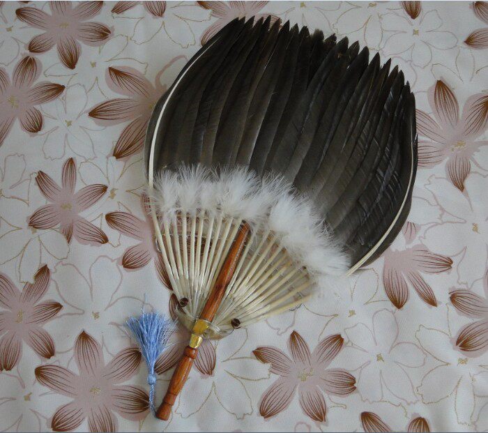 特价包邮/厂销/诸葛孔明扇/三层八卦工艺羽毛扇子/ 鹅毛扇/礼品扇