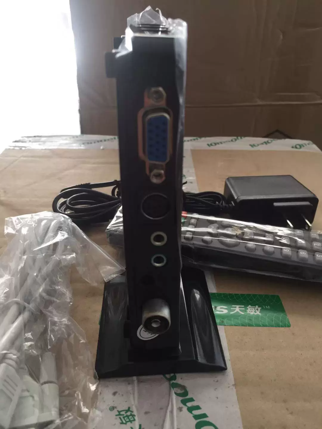 Замена AV на VGA для телевизионной приставки Tianmin LT360W, моделирование сигнала ТВ к VGA с пультом дистанционного управления и динамиком
