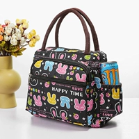 Красный милый кролик с молнией