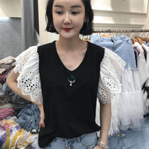 South Korea East Gate Womens Dress 2018 Summer New Set Head Pearl Embroidery Lace splicing short sleeve T-shirt