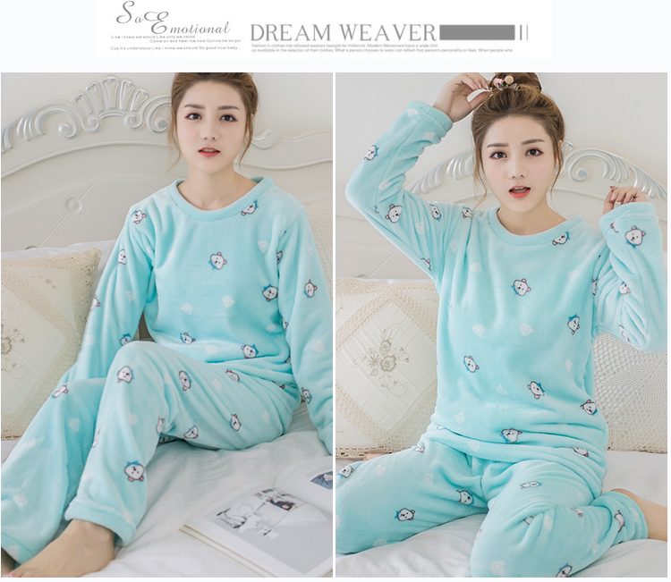 Bộ đồ ngủ mùa thu và mùa đông của phụ nữ flannel thêu hoạt hình lông cừu san hô dễ thương bộ đũi nam