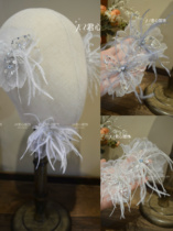 Junxinjia Feather petals with three small side clips minimalist embellished hair accessories white and gray bridal accessories