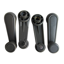 ZTEs flagship coach Che Field Great Wall pickup truck shakes the lifter and shakes the glass lifter handle glass