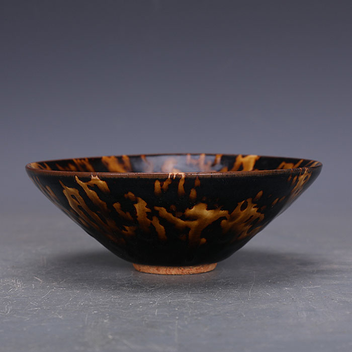 中国宋代骨董品 吉州窯 玳瑁釉 斗笠碗 極上質 北宋耀州窯紫金釉斗笠大盞A Yaozhou Persimmon-Glazed Conical