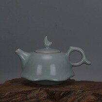Song Dynasty Ru kiln open film celadal glaze single pot kung fu teapot well open handmade antique porcelain antique collection ornaments