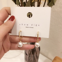 Korean version of simple cold wind geometric pearl earrings temperament Joker personality hipster S925 silver needle earrings