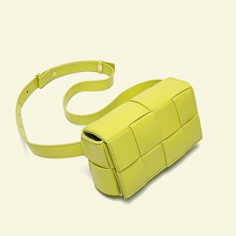 Hong Kong Tennis Red Lady Packets Bag 2022 New Fashion Genuine Leather Woven Purse Strings Single Shoulder Diagonal Satchel Bag