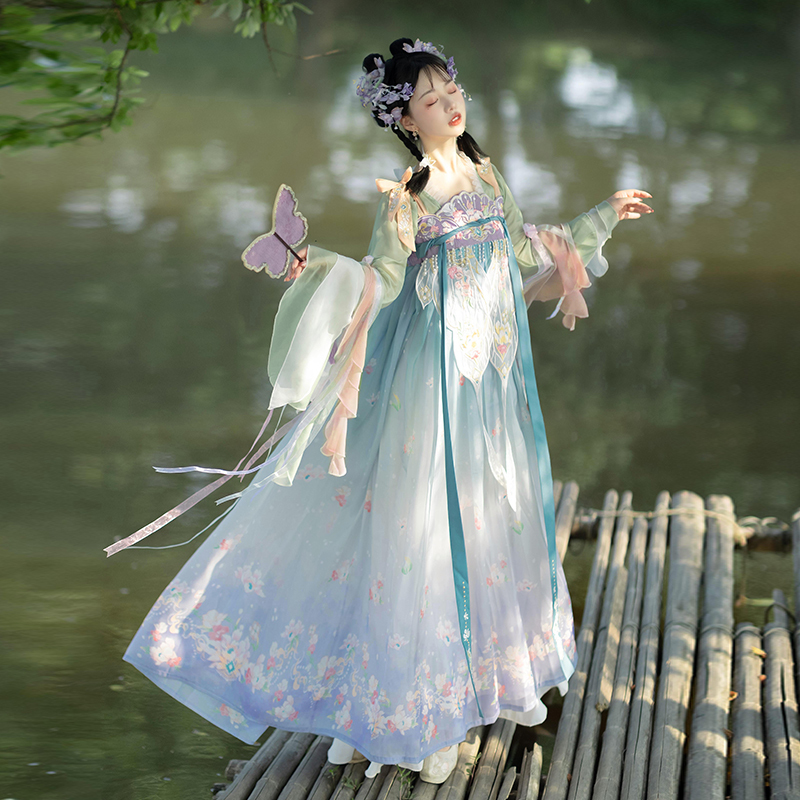 Original Hanfu for Women by Huashenji, Daily Wear, Chest-Length, with Han Elements, Beautiful Chinese Style, Ancient Costume, Spring and Summer, Floral Design Original Hanfu for Women by Huashenji, Daily Wear, Chest-Length, with Han Elements, Beautiful Chinese Style, Ancient Costume, Spring and Summer, Floral Design