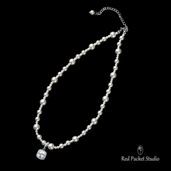 French romantic super flash light luxury pearl necklace clavicle chain