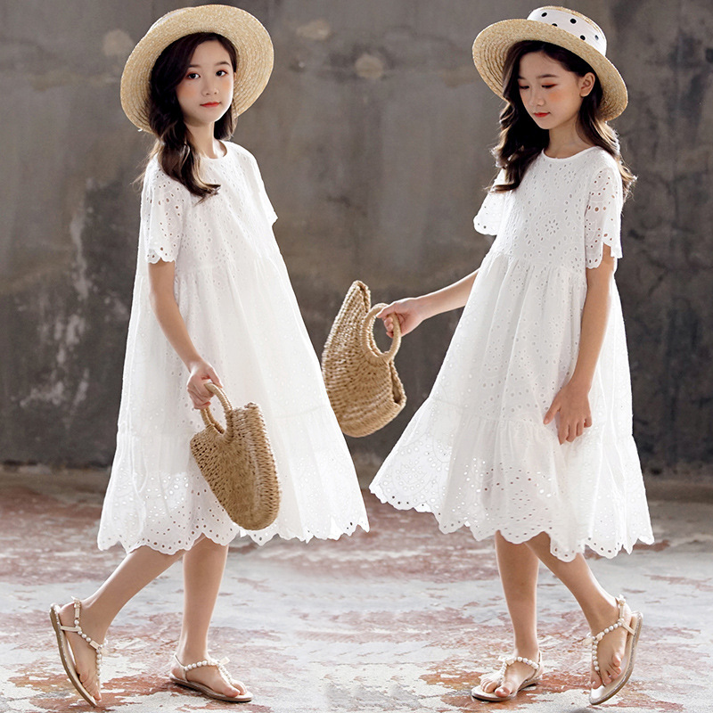 Girls' Summer Cut Out Lace Dress 2026 New Korean Style Elegant Baby Doll Dress Girl's Ruffled Princess Dress