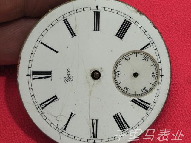 Foreign Disk Machinery Antiques Old Huaimeter Watch Movement Second-hand Old Hanging Watch Demolition Old Core Accessories Transfer Handling