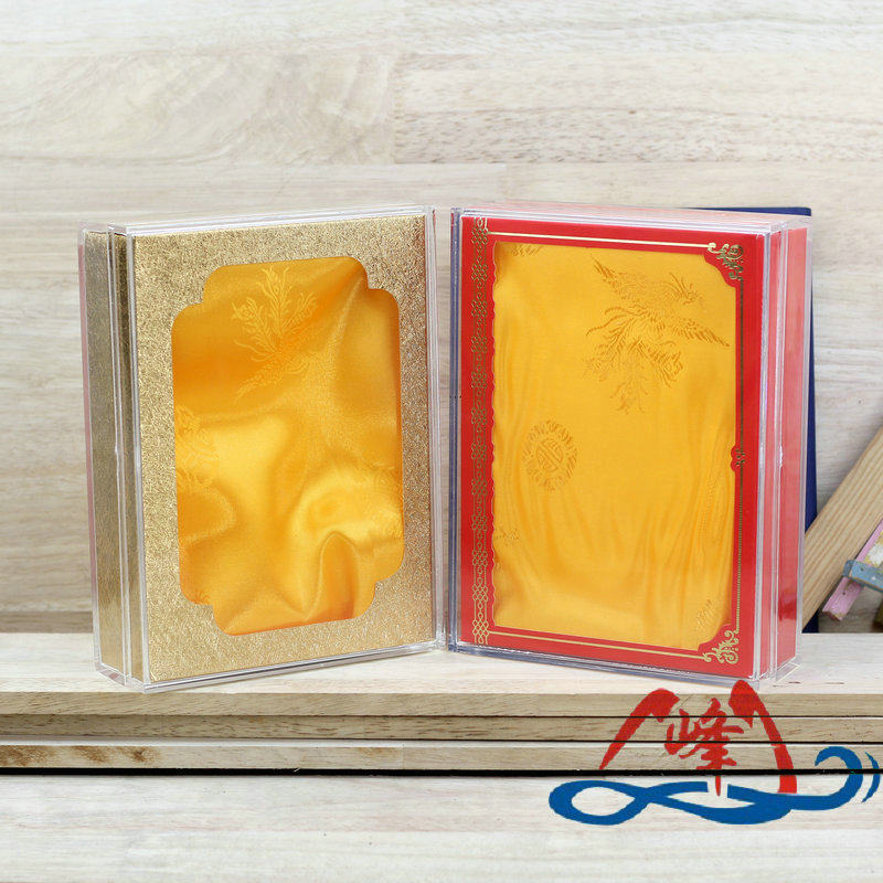 Cloud Summit - Press Cube Box High - end Packaging Box Plastic Box Sea - gin Nestle Lassage Line Box