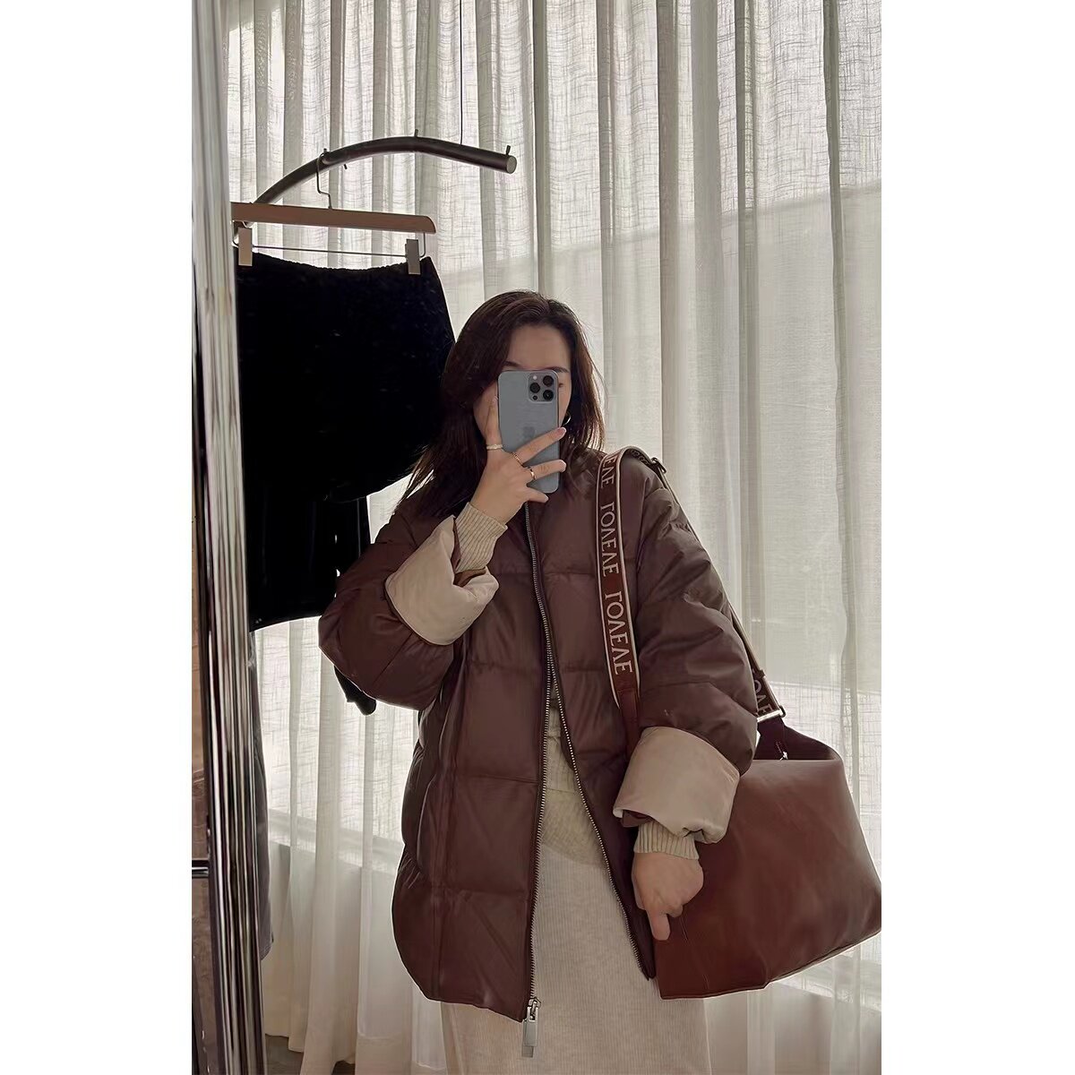 High luxury imported small sheep skin 90 white velvet feather feather feather wear long - range heat bread suit