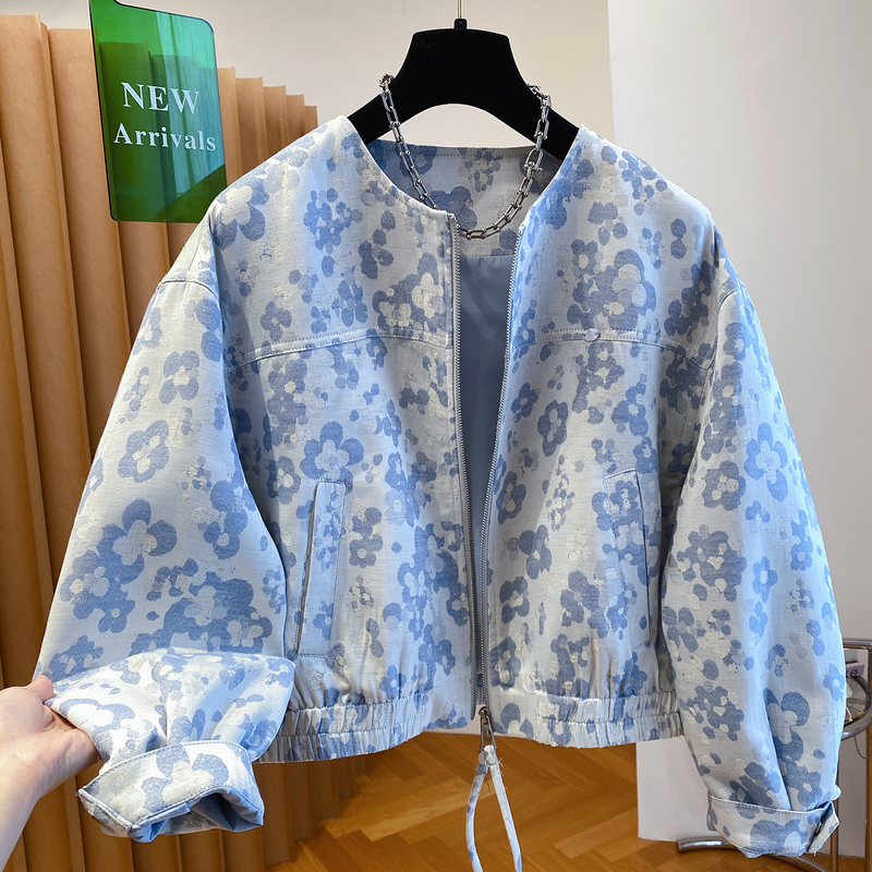 High-End Blue Floral Linen Jacket for Women, Short Style, 2026 New Early Spring Wear, Loose Fit, Elegant and Super Pretty Jacket High-End Blue Floral Linen Jacket for Women, Short Style, 2026 New Early Spring Wear, Loose Fit, Elegant and Super Pretty Jacket