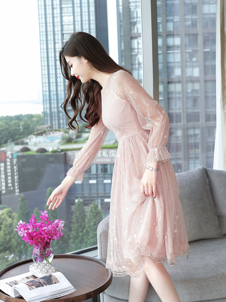 Mùa thu 2018 mới của phụ nữ Hàn Quốc khí chất Váy ngắn tay dài Váy ren nữ đầm nhún eo che bụng