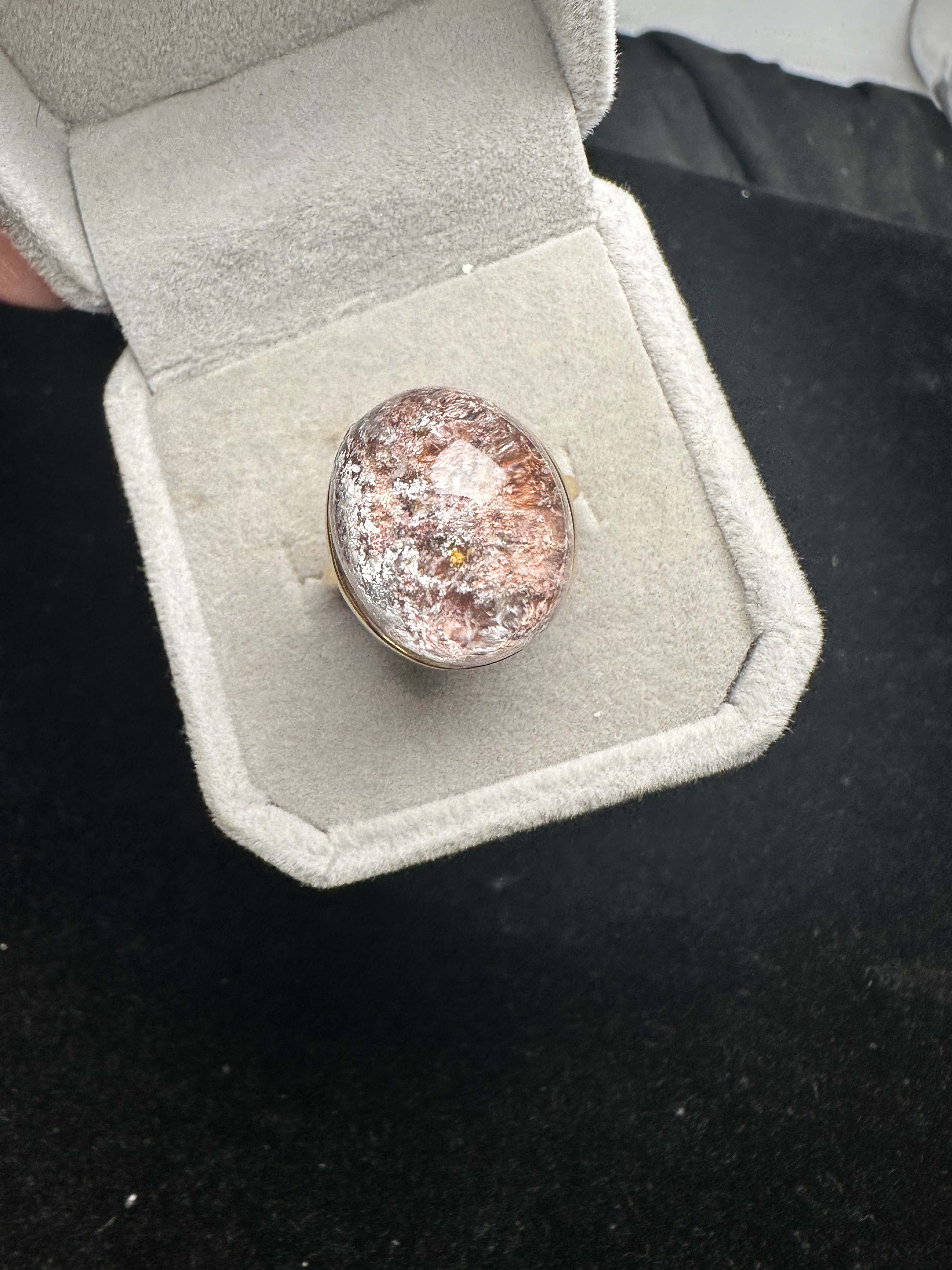 Pure natural ghost ring, 925 silver inlaid with live mouth, stone size 16*29mm, weight 10 grams, fidelity