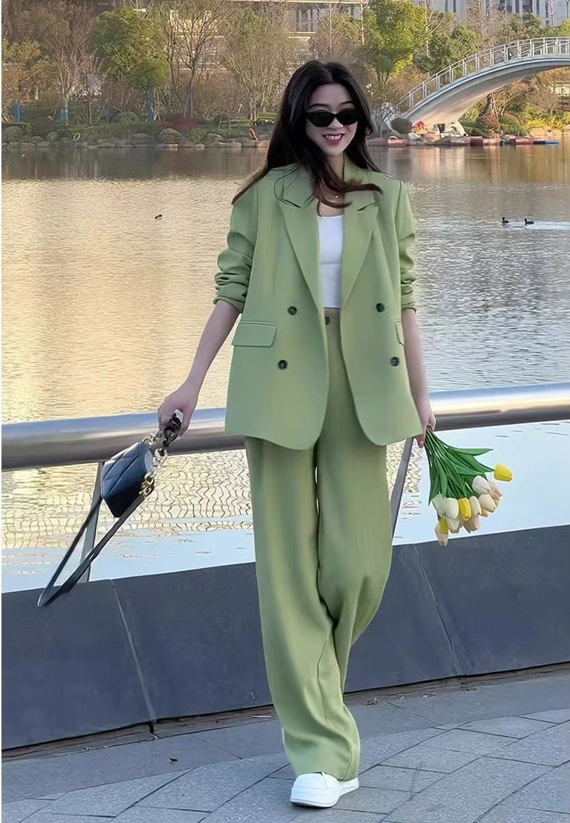 Корейская версия свободного костюма женский костюм 2025 осень высокого класса повседневный джокер темпераментный костюм куртка широкие брюки женские
