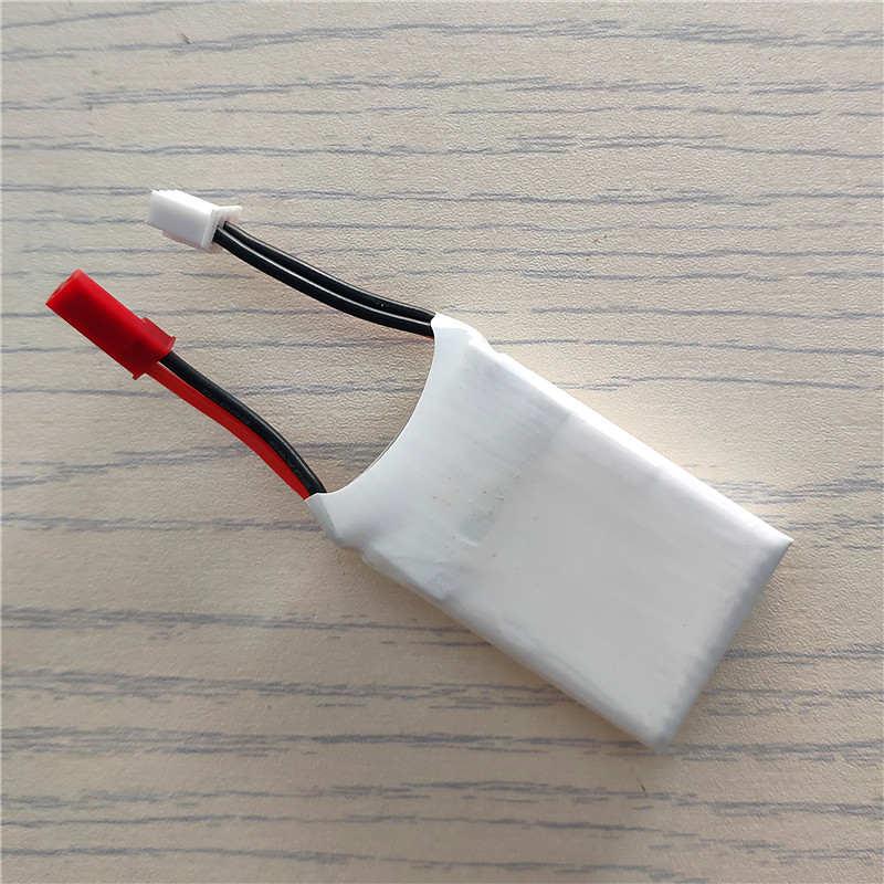 2S 7 4V 450mAh lithium polymer battery 1 4-inch sleeve wrench boat tugboat Q5 Q1 Q2