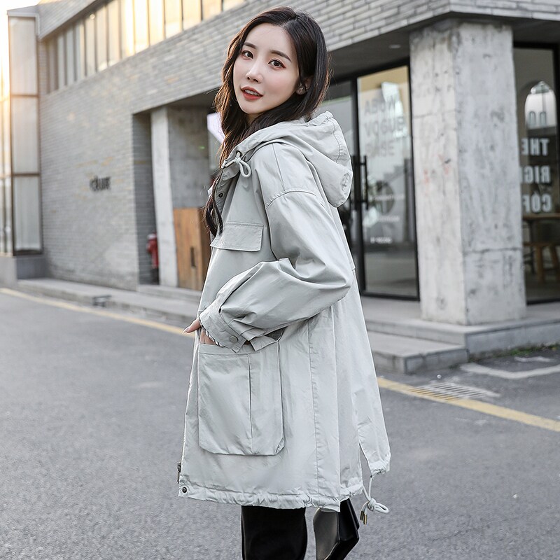2022 early spring fall 2022 New early autumn Euro goods small sub this year Pop foreign winewear women's medium long version coat