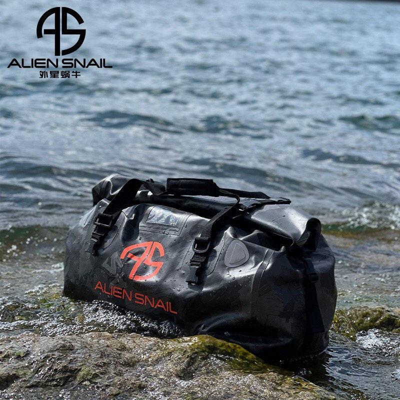 Alien snail locomotive 60 liters wear resistant travel waterproof chariot ride ride ride camouflage general purpose