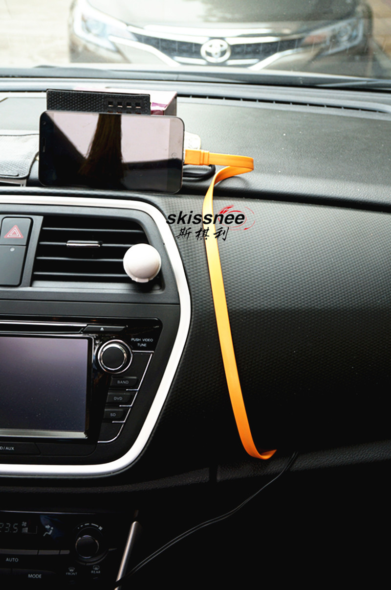 3.1A Dual USB Car Phone Charger, One Cigarette Lighter Adapter, Three Sockets, 3-Hole Car Charger