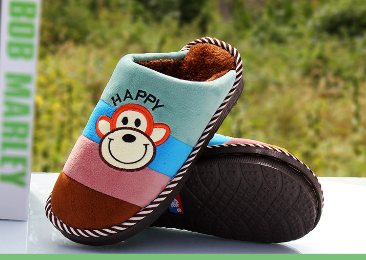 Pantoufles enfants en suède pour hiver - Ref 1005547 Image 9