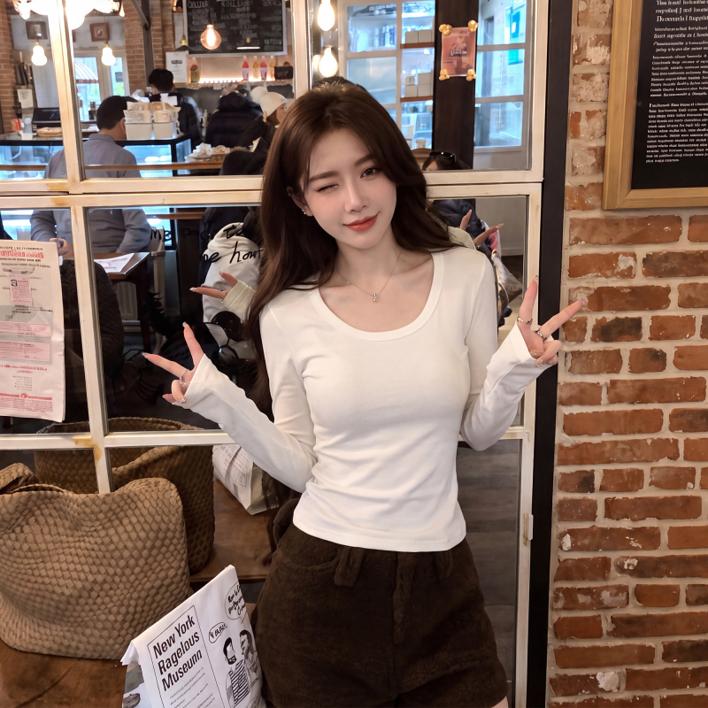 Ribbed White U-Neck Base Shirt for Women, 2026 New Autumn Style, Slim Fit Long-Sleeve T-Shirt, Slimming Top