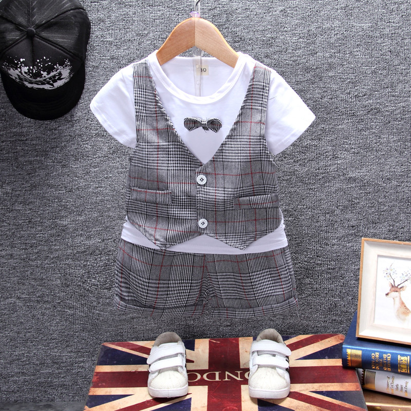Bé trai tay ngắn mùa hè phù hợp với bé Anh vest hai bộ thủy triều 1-3 tuổi bé 4 tuổi bé nhỏ phù hợp mùa hè đồ sơ sinh cho bé