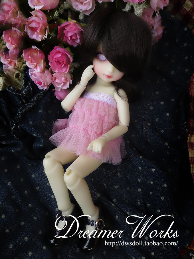 SD BJD Doll Clothes 6 Sub-Va Dress Skirt Mesh Yarn Fluffy Skirt (three-section style) 1 6 2 colors