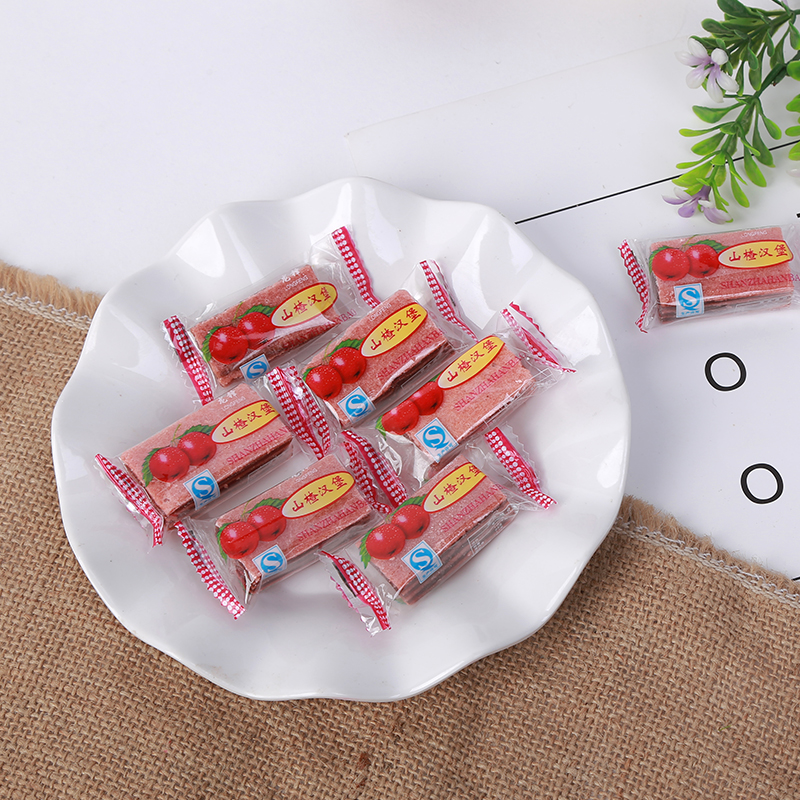 Hawthorn burger small bag sandwich strip sweet and sour snacks 2 pounds bulk candied fruit multi-layer sandwich burger Hawthorn slices