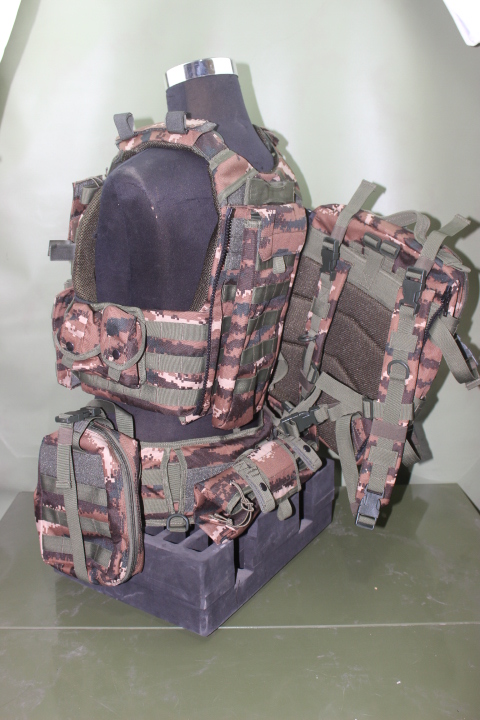 16 Tactical Vest Suit Quick Demolition Quick Anti Tactical Vest Outdoor Multifunction Waistcoat Molle Body Armor Insert