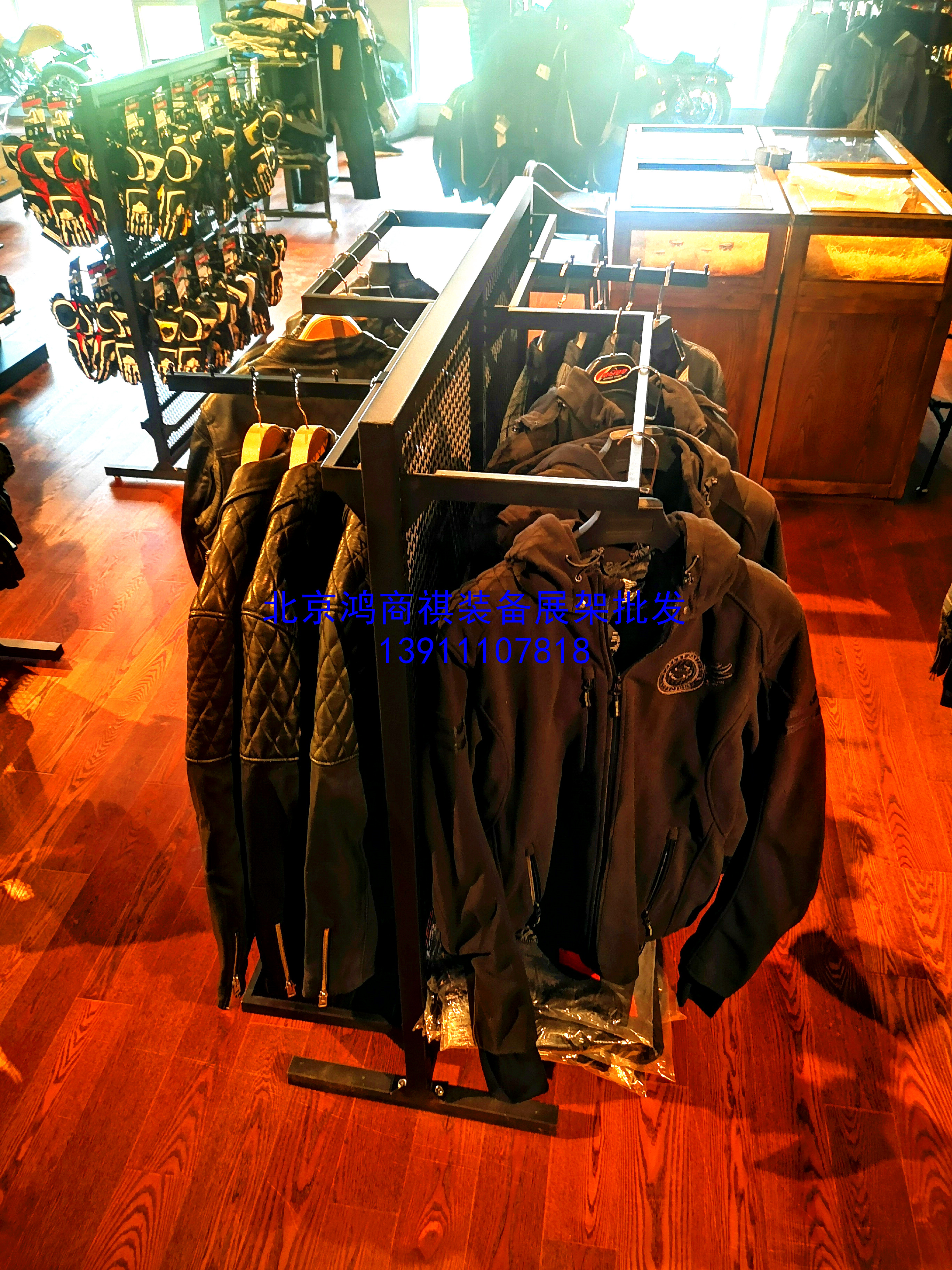 Riding clothing display rack double-sided nakajima hanger motorcycle motorcycle clothing display rack helmet hat rack ski skateboard shelf