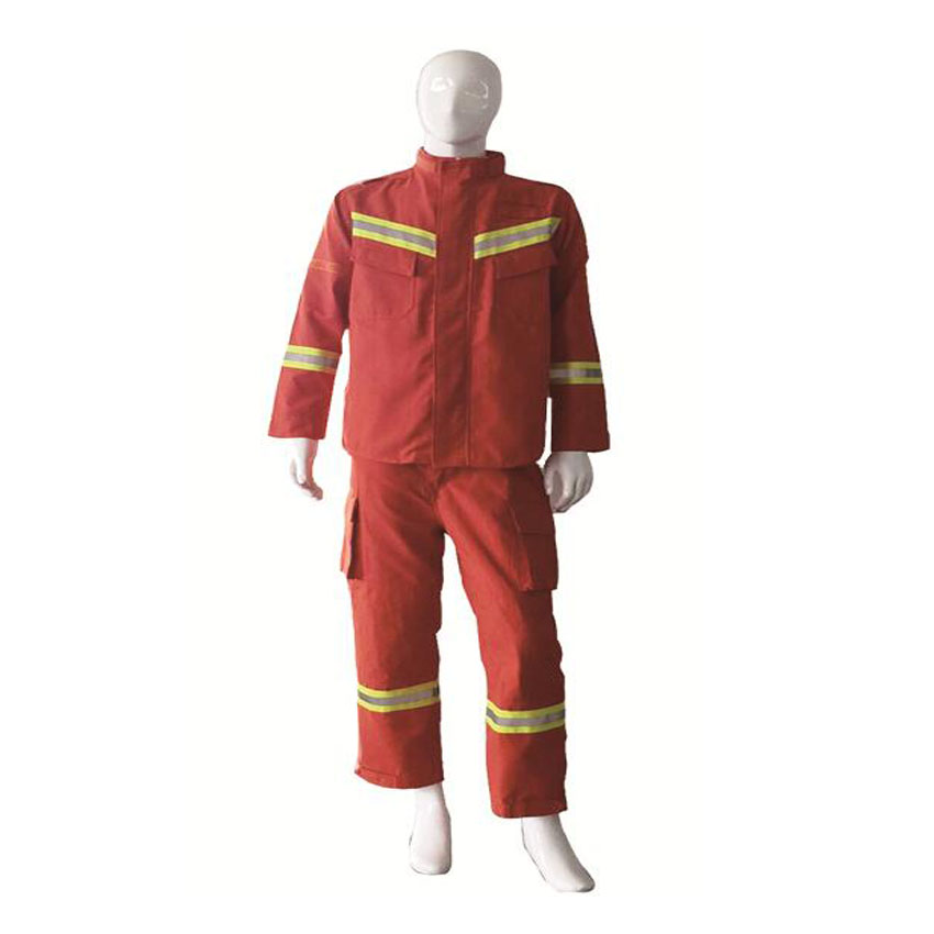 Rescue and rescue service The new reflective strips fire service flame retardant