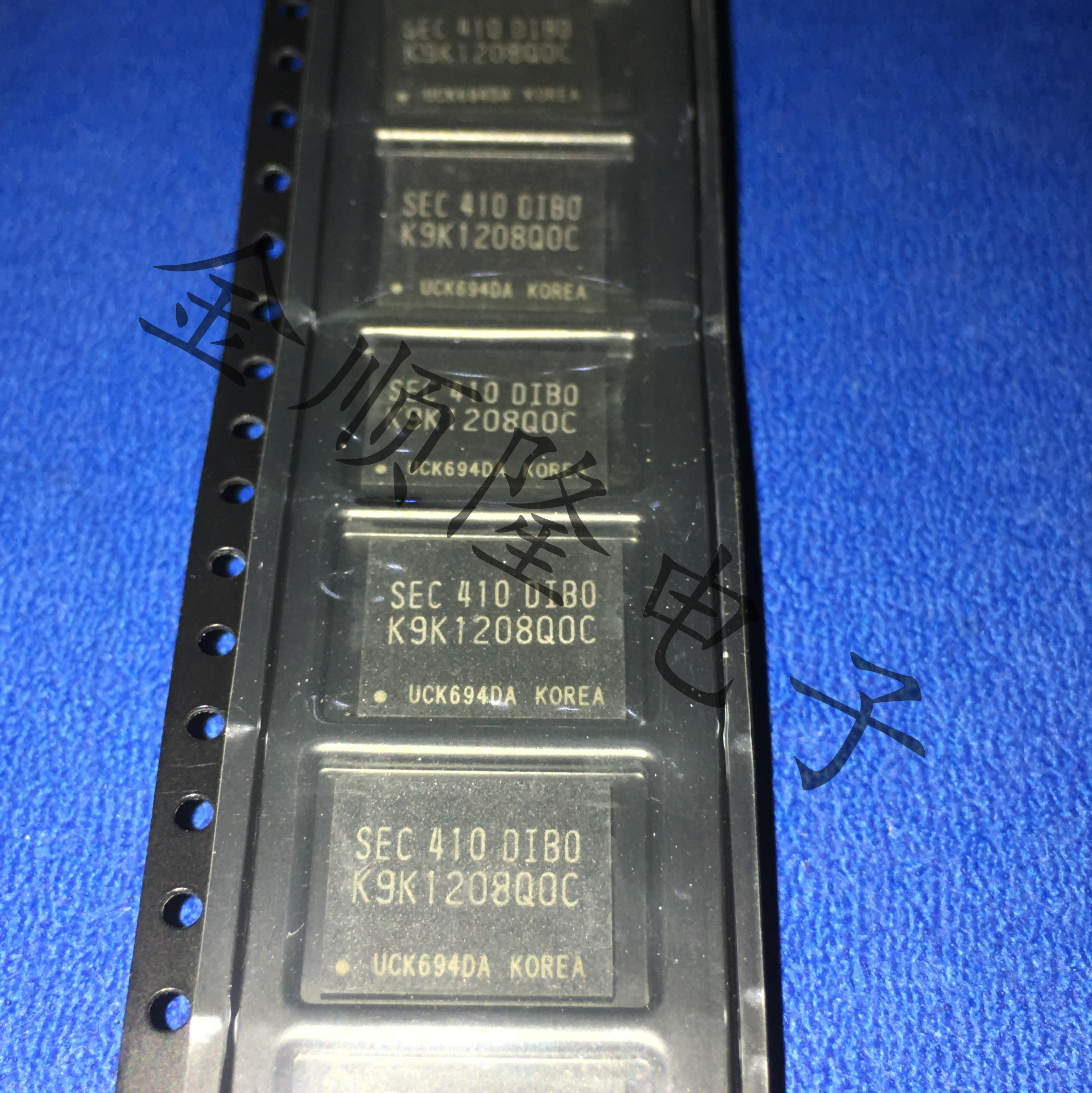 K9K1208Q0C-DIB0 K9K1208Q0C-DIB0 K9K1208QOC-DIBO 64M x 8 Bit BGA memory particles