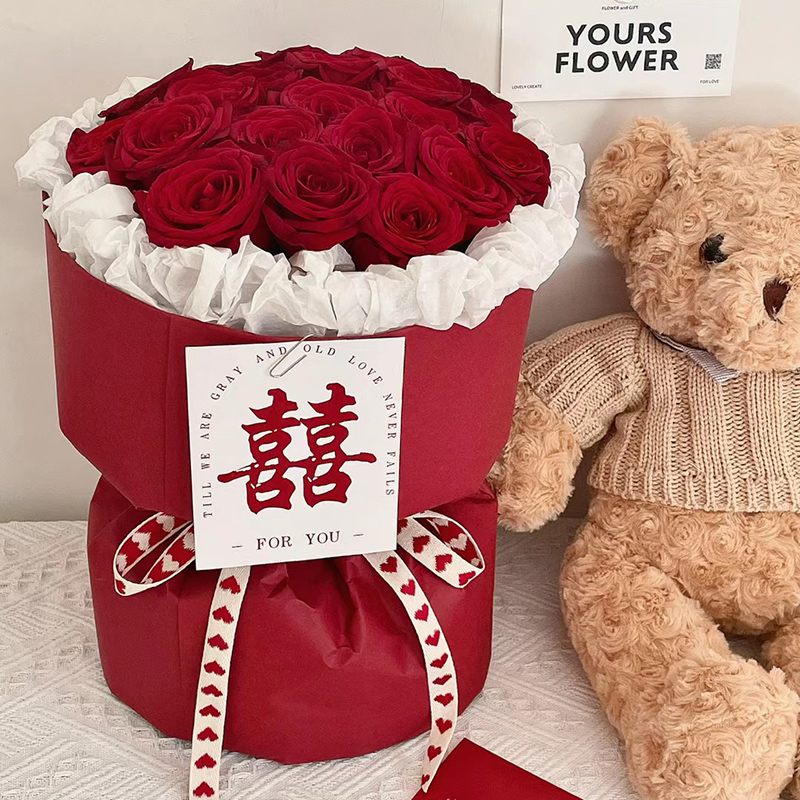 Evergreen flower betrothed bouquet finished rose bouquet pendulum piece emulated flower soap flower to send girlfriend to take photo props-Taobao